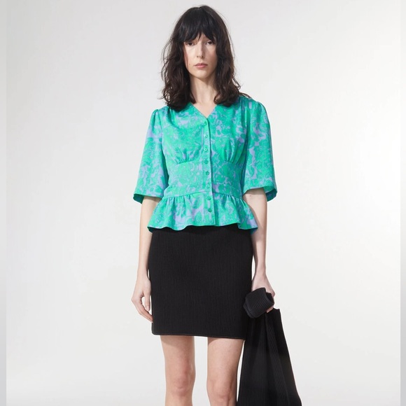 RODEBJER Short Sleeve Floral Print Top - Picture 2 of 11